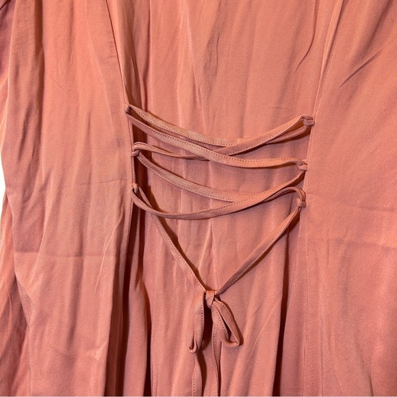 NWT Torrid Coral Button Up Blouse with Corset Back Size 2 - Picture 8 of 8